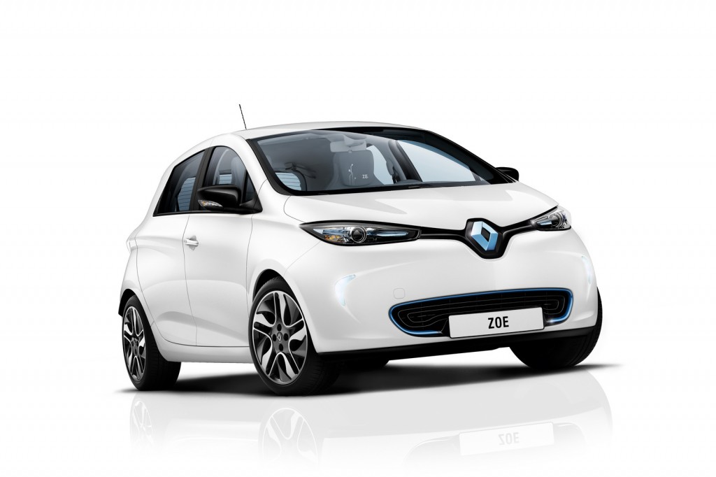 Zoe in Arctic White (Image: Renault) Zoe in Arctic White (Image: Renault)