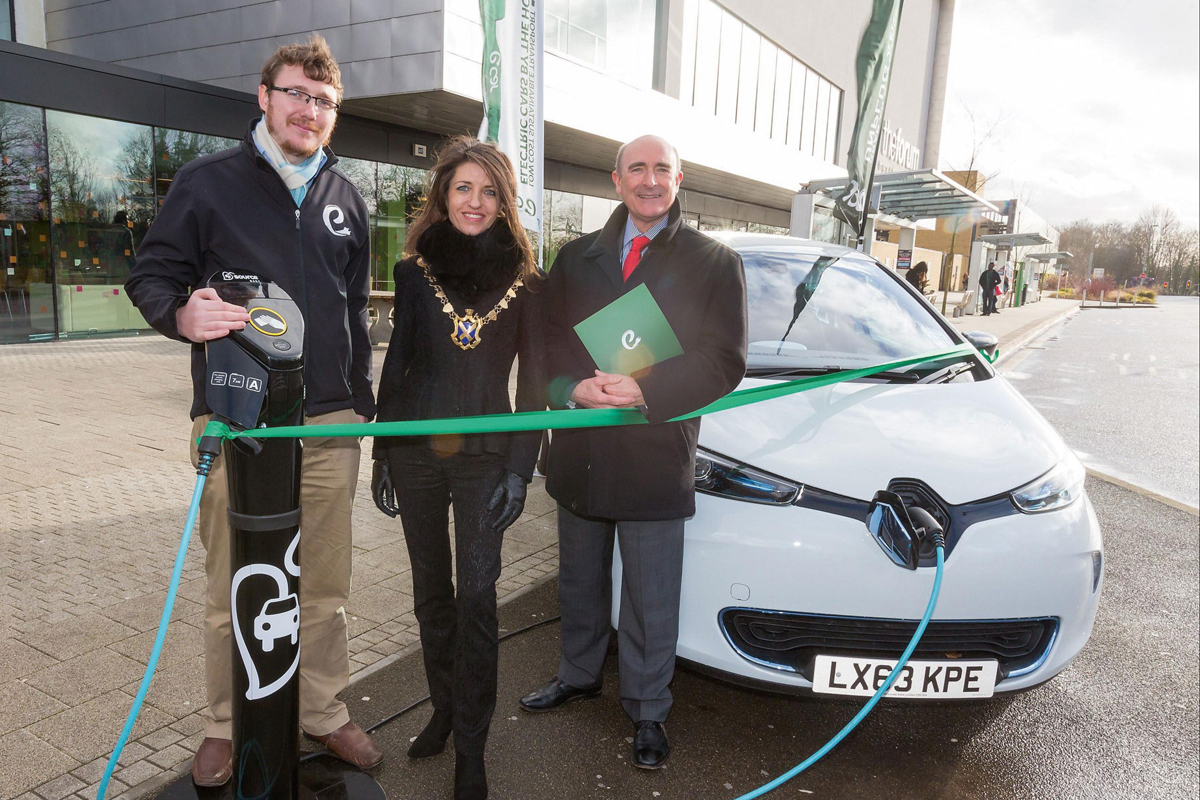 E-Car scheme plugs in with three Renault electric cars (Image: Renault)