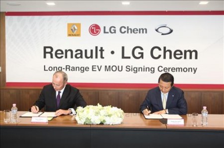 AEN20140521003400320_01_EVBatteries_LG