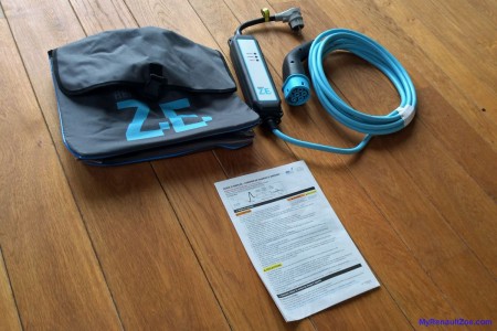 Complete ZOE Domestic Charging Cable (Image: Surya)