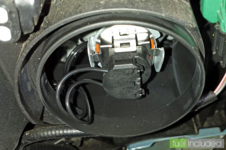 Changing the Headlamp Bulbs in a Renault ZOE - My Renault ... 2015 vw tiguan fuse diagram 